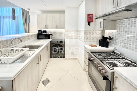 Διαμέρισμα σε Palm Jumeirah, Dubai, ΗΑΕ 1 υπνοδωμάτιο, 62 τ.μ. Αρ. 655422 - φωτογραφία 7