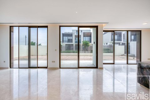 Villa para arrendamento em Dubai Hills Estate, Dubai, EAU 5 quartos, 659.98 m2 № 758740 - foto 3