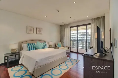 Apartmán v Palm Jumeirah, Dubai, SAE 2 spálne, 165 m2 č. 661293 - Fotografia 7