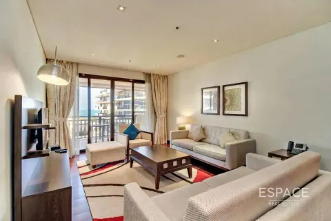 Apartmán v Palm Jumeirah, Dubai, SAE 2 spálne, 165 m2 č. 661293 - Fotografia 4