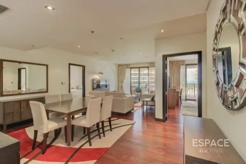 Apartmán v Palm Jumeirah, Dubai, SAE 2 spálne, 165 m2 č. 661293 - Fotografia 2