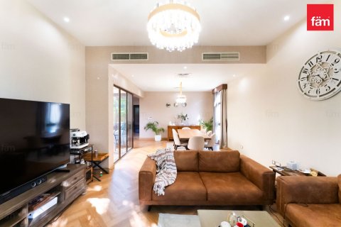 Kuća u nizu u Dubai, UAE 4 spavaćih soba, 922.1 m2 Br. 718196 - fotografija 7
