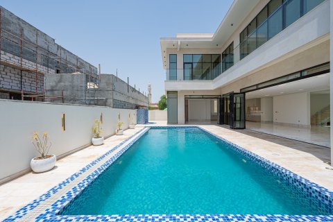 阿联酋 Dubai Al Aweer 待租 : 5 卧, 926.61 平方米 , 编号749812 - 照片 16