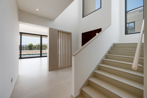 Vilă de închiriat în Jebel Ali, Dubai, EAU 4 dormitoare, 638.52 mp. №749809 - poză 8