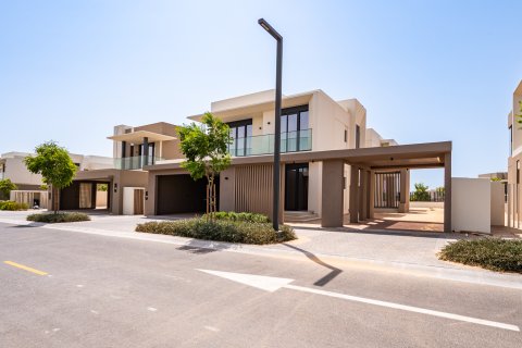 Vilă de închiriat în Jebel Ali, Dubai, EAU 4 dormitoare, 638.52 mp. №749809 - poză 3