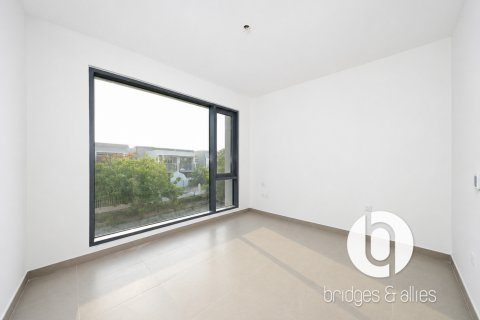 Dubai Hills Estate, UAE의 임대용 빌라 침실 4개, 228제곱미터 번호 766397 - 사진 22