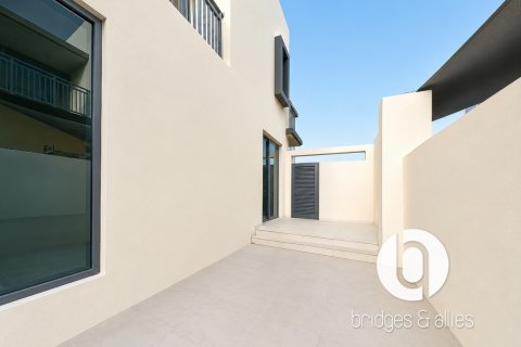 Dubai Hills Estate, UAE의 임대용 빌라 침실 4개, 228제곱미터 번호 766397 - 사진 28