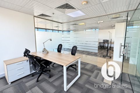 Opisina sa Jumeirah Lake Towers, Dubai, UAE 126 sq.m. № 766396 - larawan 8