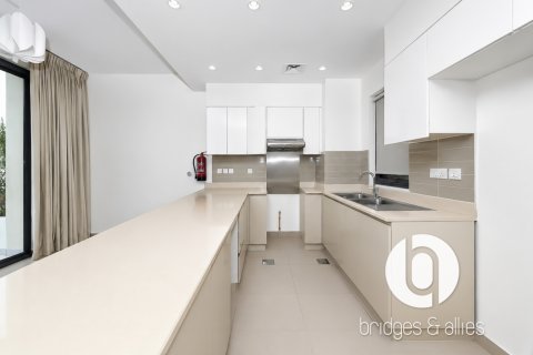 Dubai Hills Estate, UAE의 임대용 빌라 침실 4개, 202제곱미터 번호 766399 - 사진 11