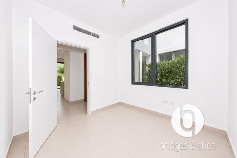 Dubai Hills Estate, UAE의 임대용 빌라 침실 4개, 202제곱미터 번호 766399 - 사진 16