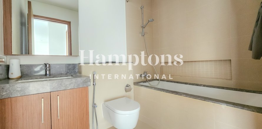 Apartament në Dubai Marina, Dubai, Emiratet e Bashkuara Arabe 1 dhomë gjumi, 63.8244 m2. № 712423