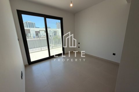 Villa en venta en Tilal Al Ghaf, Dubai, EAU 3 dormitorios, 140 m2 № 736032 - foto 13