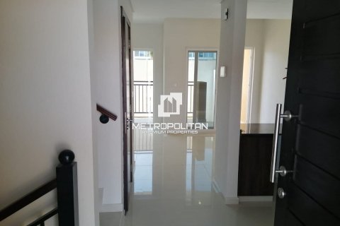 Townhouse in DAMAC Hills (Akoya by DAMAC), Dubai, UAE 3 bedrooms, 115 sq.m. № 663225 - photo 14