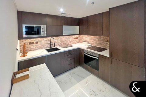 Müüa korter asukohaga Palm Jumeirah, Dubai, AÜE: 2 magamistoaga, 162 m² Nr 684983 - pilt 8