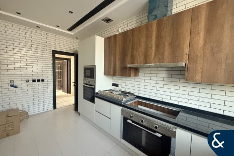 Villa til salg i Al Furjan, Dubai, UAE 5 soveværelser, 600 kvm № 684985 - foto 8