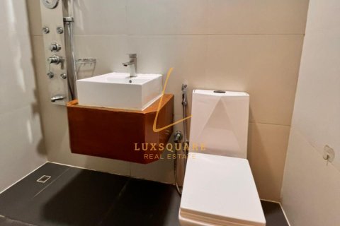 Vilë në Jumeirah Village Circle, Dubai, Emiratet e Bashkuara Arabe 4 dhoma gjumi, 148 m2. № 678103 - Foto 15