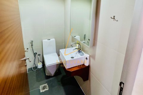 Vilë në Jumeirah Village Circle, Dubai, Emiratet e Bashkuara Arabe 4 dhoma gjumi, 467 m2. № 678105 - Foto 22