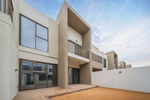 Shtëpi në qytet në Dubai Land, Dubai, Emiratet e Bashkuara Arabe 3 dhoma gjumi, 161 m2. № 726101 - Foto 9
