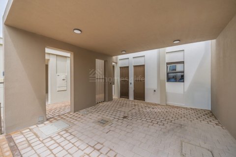 Shtëpi në qytet në Dubai Land, Dubai, Emiratet e Bashkuara Arabe 3 dhoma gjumi, 161 m2. № 726101 - Foto 21