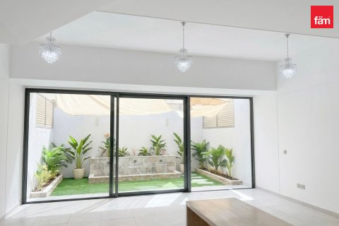 Řadový dům v Mohammed Bin Rashid City, Dubai, SAE 3 ložnice, 135.6 m² Č.: 725981 - fotografie 2
