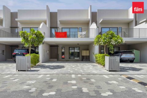 Townhouse in Mohammed Bin Rashid City, Dubai, UAE 3 bedrooms, 135.7 sq.m. № 725981 - photo 24
