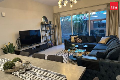 Casa urbana para arrendamento em Dubai, EAU 3 quartos, 180 m2 № 725980 - foto 9