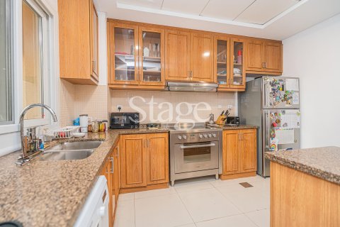 Villa te koop in Serena, Dubai, VAE 3 slaapkamers, 195 vr.m., nr 662498 - foto 6