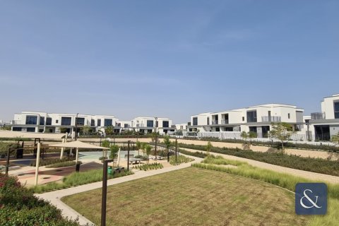 Müüa villa asukohaga Dubai Hills Estate, Dubai, AÜE: 4 magamistoaga, 229 m² Nr 688644 - pilt 12