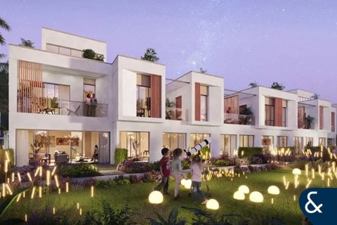 Townhouse de vânzare în Dubai Investment Park, Dubai, EAU 4 dormitoare, 144 mp.  №688642 - poză 1