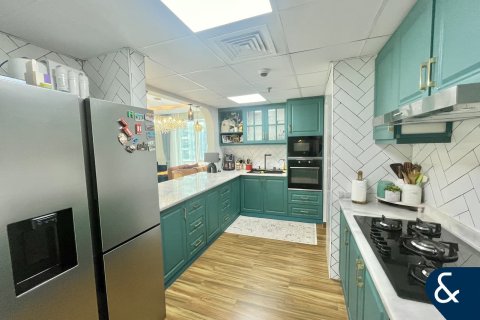 Müüa korter asukohaga Dubai Sports City, AÜE: 2 magamistoaga, 139 m² Nr 688643 - pilt 6