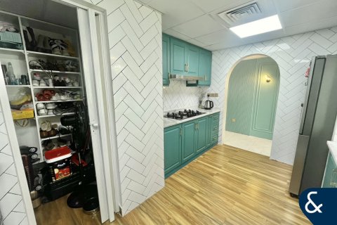 Müüa korter asukohaga Dubai Sports City, AÜE: 2 magamistoaga, 139 m² Nr 688643 - pilt 8