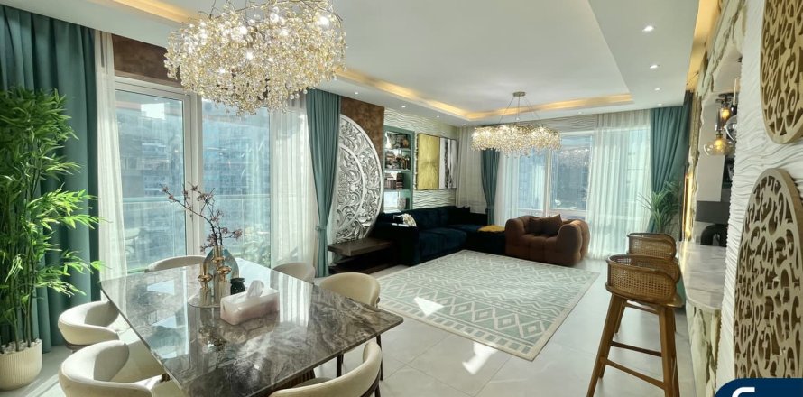 Korter asukohaga Dubai Sports City, AÜE: 2 magamistoaga, 139 m² Nr 688643