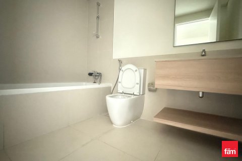 Villa til leje i Dubai, UAE 3 soveværelser, 141 kvm № 638430 - foto 12