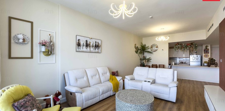 Appartement à Al Furjan, Dubai, EAU: 2 chambres, 145.9 m2 № 638429