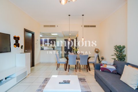 Apartmen di Dubai Marina, Dubai, UAE 1 bilik tidur, 90.85913400 meter persegi № 699467 - foto 15