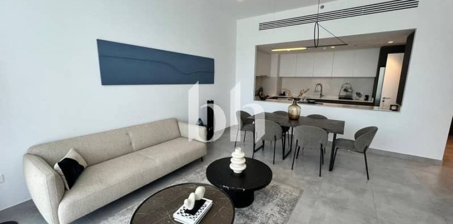 Apartman u gradu Aljada, Sharjah, UAE 2 spavaće sobe, 136 m2 Br. 642943