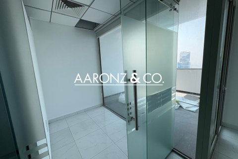 Kontor uthyres i Business Bay, Dubai, UAE 177 kvm Nr. 686405 - fotografi 5