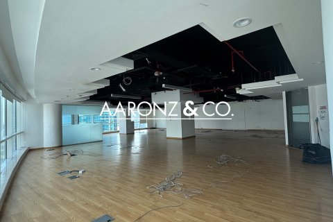 Kontor uthyres i Business Bay, Dubai, UAE 304 kvm Nr. 686403 - fotografi 9