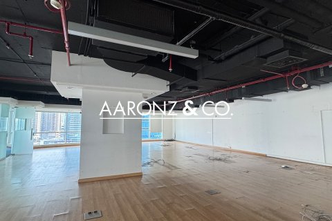 Kontor uthyres i Business Bay, Dubai, UAE 304 kvm Nr. 686403 - fotografi 2