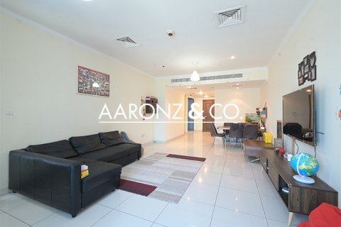 Квартира в Джумейра Лейк Тауэрс, Дубай, ОАЭ 1 спальня, 92м2 № 686407