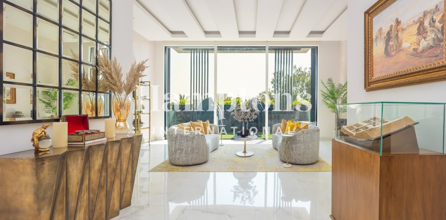 Villa in Al Sufouh, Dubai, VAE: 6 Schlafzimmer, 1635.09 m2 Nr. 700515