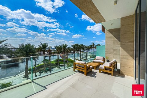 Apartament în Dubai, EAU 3 dormitoare, 218.2 mp.  №712772