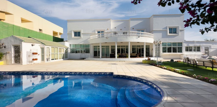 Al Barsha, Dubai, संयुक्त अरब अमीरात में विला, 10 बेडरूम, 1393.5 वर्ग मीटर, संख्या 662250