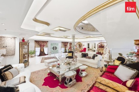 Vila u gradu Al Barsha, Dubai, UAE 10 spavaće sobe, 1393.5 m2 Br. 662250 - Slika 3