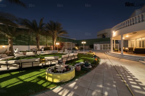 Al Barsha, Dubai, संयुक्त अरब अमीरात में विला, 10 बेडरूम, 1393.5 वर्ग मीटर, संख्या 662250 - फ़ोटो 10