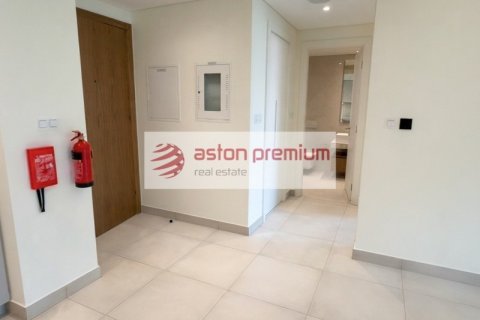 Apartmen di Dubai, UAE 1 bilik tidur, 69 meter persegi № 766919 - foto 6