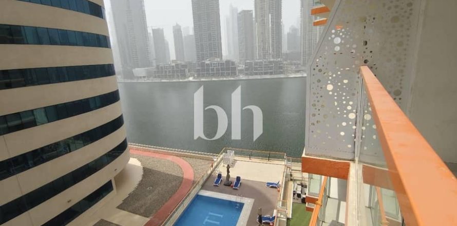 Apartament në Business Bay, Dubai, Emiratet e Bashkuara Arabe 1 dhomë gjumi, 80 m2. № 642590