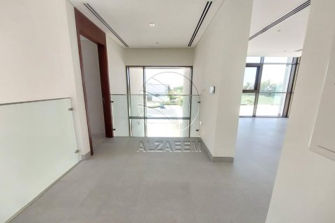 Villa itt: Abu Dhabi, EAE, 4 hálószoba, 1001 m², azonosító: 725687 - fénykép 2