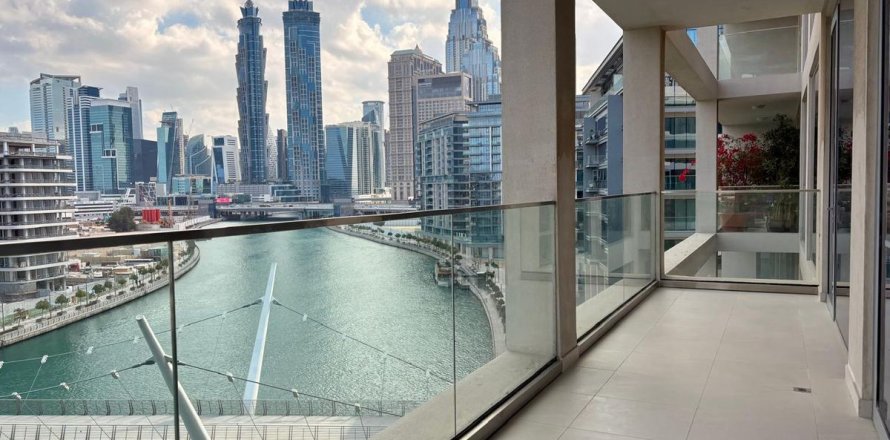 Al Wasl、Dubai、UAEにあるマンション 2ベッドルーム、147.4 m2 No686284