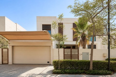 Villa i Meydan, Dubai, Emiratene 5 soverom, 531.91 kvm nr. 749995